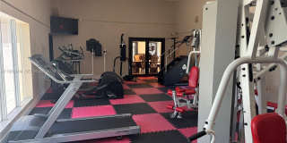 6195 NW 186th St Gallery 16