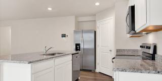 166 CHARMING FOREST Avenue Gallery 7