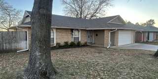 11132 E 29th St Gallery 1