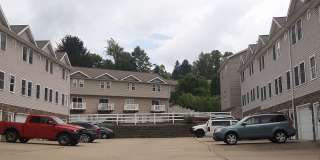 2 Bed/1.5 Bath Townhouse with Garage - 8/5/2026 Gallery 12