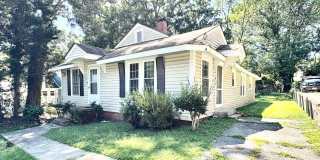 1 BR Apartment w/ Lawn Service Included Gallery 1