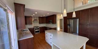 Spectacular 5 Bedroom Home in Rock Creek Gallery 1