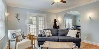 Welcome to 528 W 43rd St, a charming home located in the heart of Indianapolis. Gallery 15