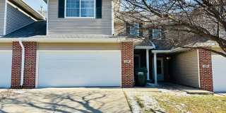 Beautiful Townhouse in Elkhorn School District Gallery 1