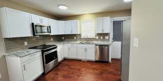 Short term lease available! Gallery 7