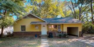 Large 3 bed 2 bath in South Longview Gallery 1