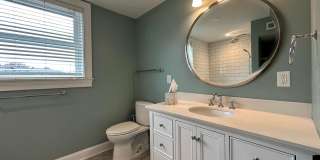 Remodeled beauty in Charolette Park Gallery 15