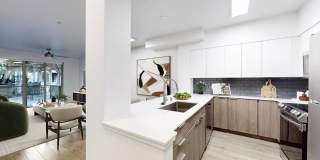 Island Square Gallery 1