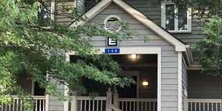 Room in 2 Bedroom Home in Chapel Hill Gallery 1