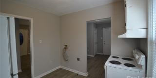 104 S Gregory Street Gallery 10