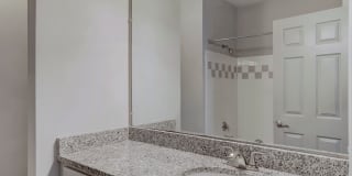 Lakeside at Town Center Apartments Gallery 71