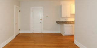 437 Melrose Gallery 10