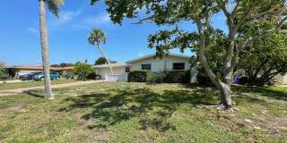 Three-Bedroom Pool home located in Ormond Beach Gallery 18
