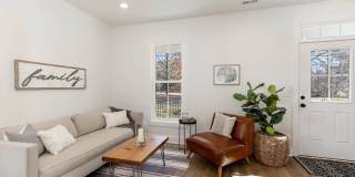 Room in 3 Bedroom Home at Maplewood Dr Room in 3 Bedroom Home at Maplewood Dr Gallery 13