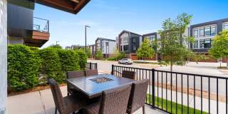 Luxury 3 Story Condo in Exclusive Titletown District Gallery 8