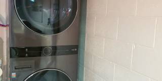 Mequon - A Stunning 3 Bedroom 3 Bath Condo Gallery 21