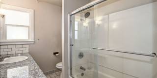 5400-5402 Folsom Blvd Gallery 21