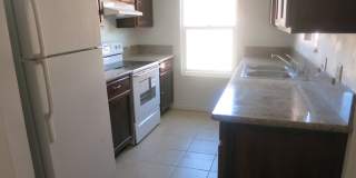 Hacienda Estates Three Bedroom Two Bath home !!! Close to Hospital and Retail Stores Gallery 11