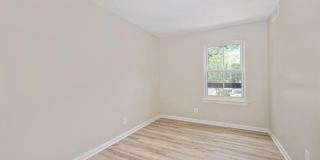 11659 STONEVIEW Square Gallery 25