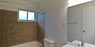 Eleven Oaks Gallery 12