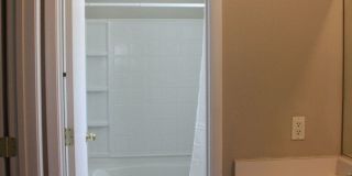 Remarkable totally renovated 2bed 2bath townhome is SW Las Vegas Gallery 56