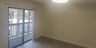 302 LAKEVIEW Drive E Gallery 25