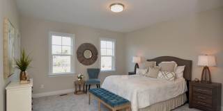 Room in 4 Bedroom Townhome at Philip's Square Gallery 8