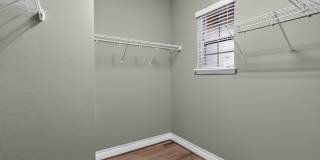Charming 4BR Townhome in Winter Garden Gallery 16