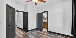 6932 E Pearl Street Gallery 23
