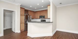 400 North Church Street #414 - 1 Gallery 52