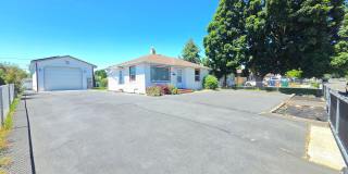 $2,495 - 3 Bed / 2 Bath Charming Home in Shadle Area with Utilities Included in Rent Gallery 34