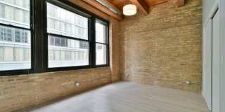 11 East Illinois St. Gallery 4