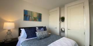 Red Oak at 409 Elm Street Gallery 30