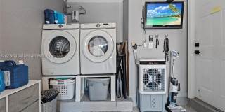 18755 SW 27th Ct Gallery 21