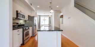 Available Now! Tri-Level 3 Bedroom 3.5 Bath Townhome!! Gallery 24