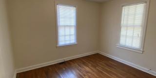 2-bedroom, 1 bath home available in Rosewood area! Gallery 7