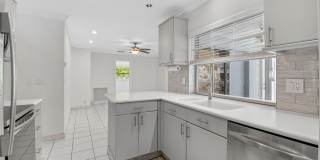 937 Banyan Drive Gallery 8