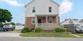 Beautifully Updated Two Bedroom Townhouse! Beautifully Updated Two Bedroom Townhouse! Gallery 2