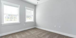 629 N. O'Neil St. Gallery 12