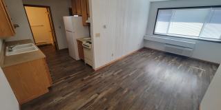 1711 La Cres St Gallery 1