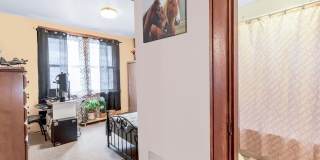 224 Bank Avenue Gallery 15