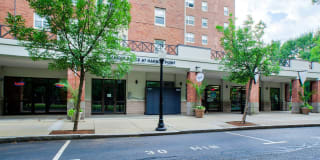 Harbor Point on the Bay Gallery 4