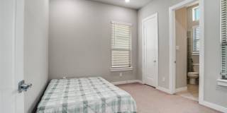 1291 Crescent Lane Gallery 14