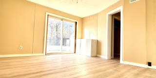 Cute Home, Close to Fort Riley Gallery 17