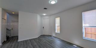2151 NE 37th Ter Gallery 28