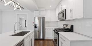 1204 TRENTON Place SE Gallery 9