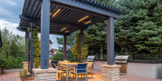 Montrachet Gallery 23