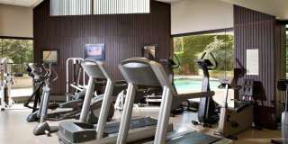 58 W Superior St Gallery 7