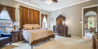 19114 Autumn Gdn Gallery 16