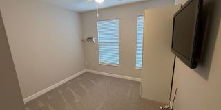 Beautifully Updated three-bedroom, 2.5-bath townhouse in Sterling, Va Gallery 30